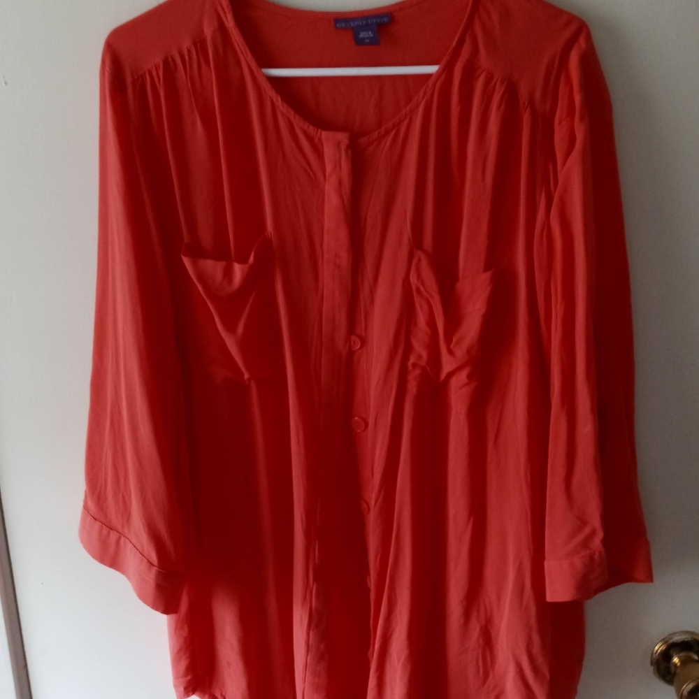2X Beverly Drive Sheer 3/4 Roll-up Sleeve Blouse